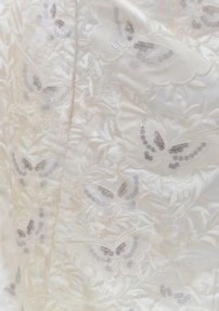 結婚式の白無垢・花嫁用着物|花と蝶のスパンコール刺繍 [ゴージャス] No.252