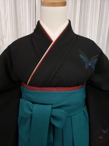 宝塚風・タカラジェンヌ風卒業式用着物と袴のコーディネート（衿元アップ）
