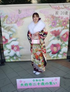 愛知県大府市の成人式（二十歳の集い）にご参加されたお客様から頂戴した式当日の参加写真