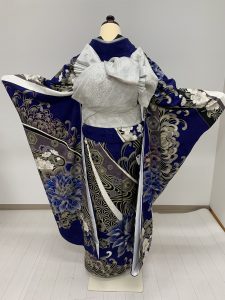 小柳ロウ振袖概念コーデ