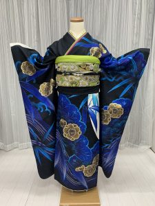 伊波ライ振袖概念コーデ