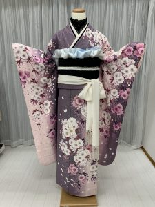 星導ショウ概念振袖コーデ