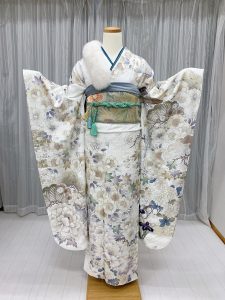 叢雲カゲツ振袖概念コーデ