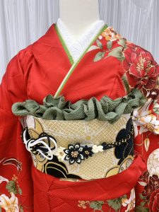 しなこ振袖