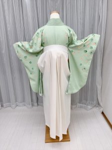 黄緑の卒業式着物