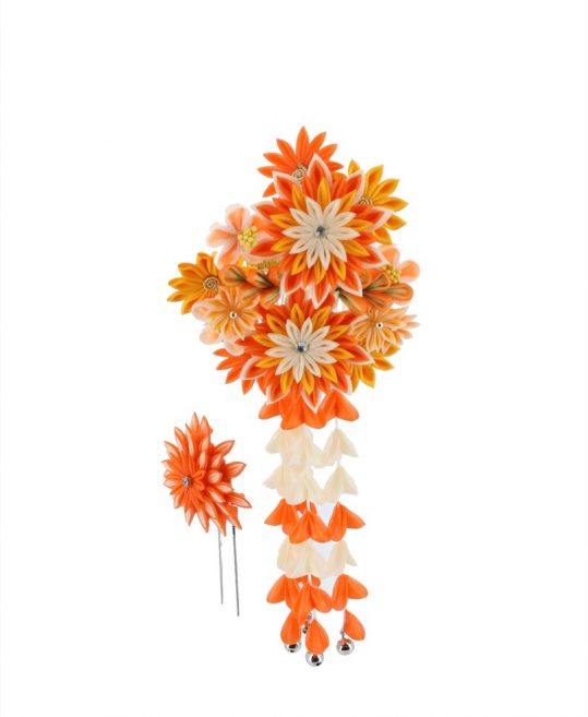髪飾り | オレンジの花飾り 成人式・卒業式用｜着物レンタルのKANEMATA（カネマタ）