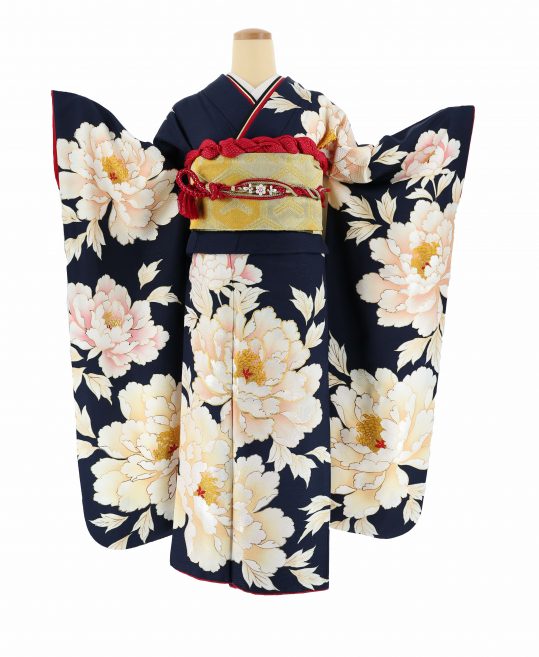 振袖 豪華 銀通し 恐ろしかっ 刺繍 金彩 大輪牡丹 身丈162cm パール  