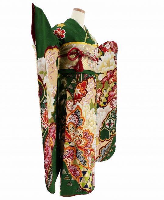 成人式振袖[平祐奈]緑地に大きな白い牡丹と伝統文様[身長159cmまで]No  