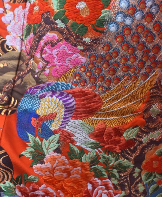 花嫁 色打掛 金 オレンジ 花車 牡丹 藤の花 桜 菊 鳥 刺繍 224