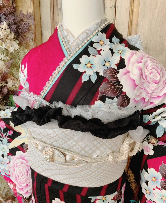 成人式振袖[MIIA]ローズピンク×黒ストライプ・薄紫のバラに小鳥[身長172cmまで]No.841