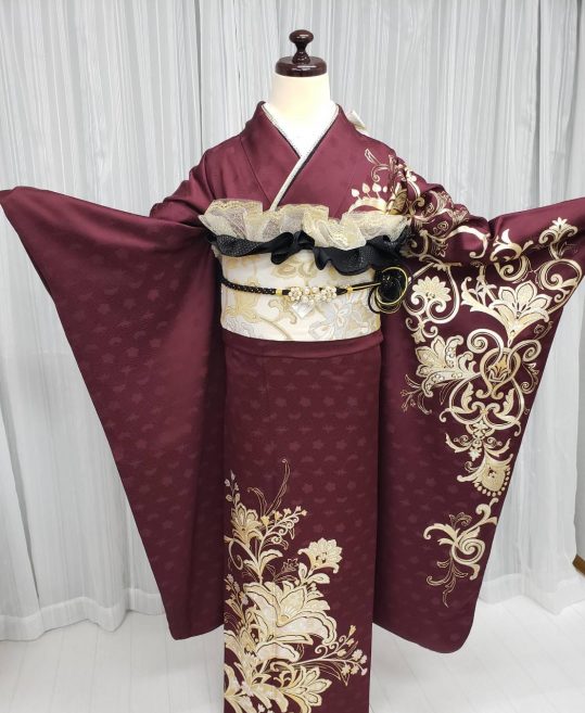 成人式振袖[和田光正]ボルドーの無地に金彩の唐草文様[身長175cmまで]No.1059