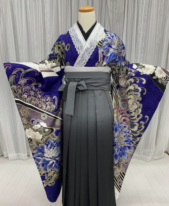 卒業式振袖[今田美桜]濃い青に銀黒の大きな牡丹と乱菊[身長172cmまで]No.1051
