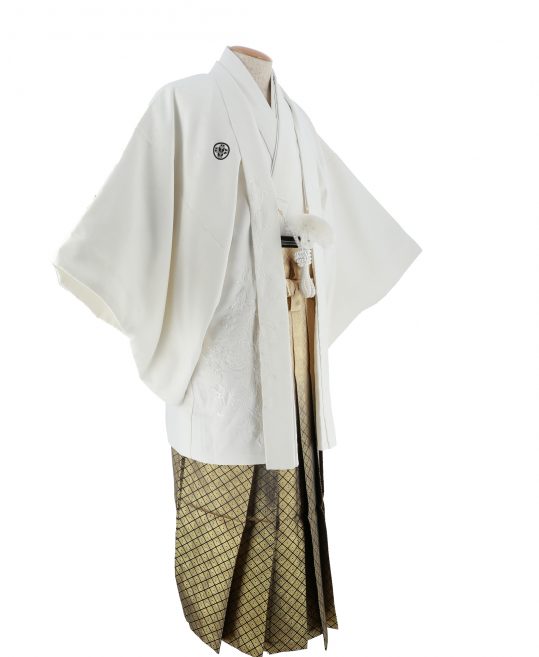 紋付袴No.107|白色　菱形模様に唐草刺繍対応身長 / 170-175cm前後