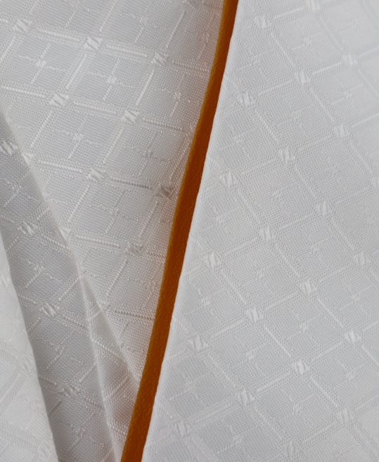 紋付袴No.125|白色　菱形模様
対応身長 / 166cm前後