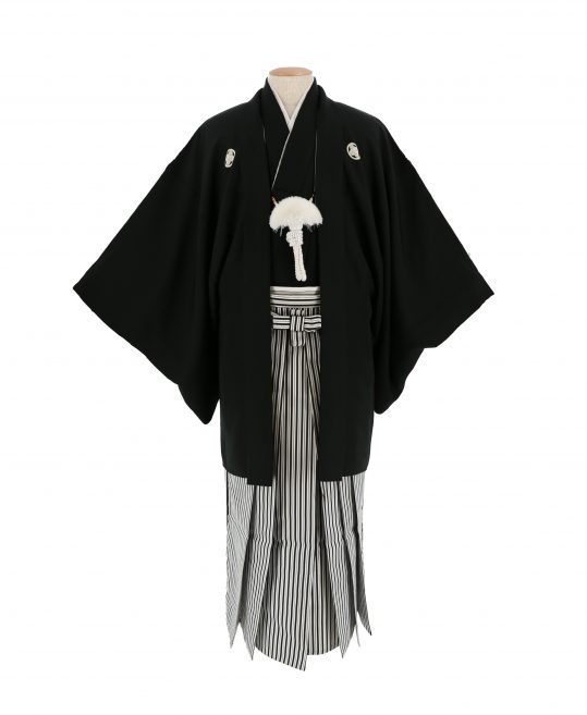 紋付袴レンタル・成人式・結婚式・卒業式【正絹】黒色　無地[身長166cm対応]No.17