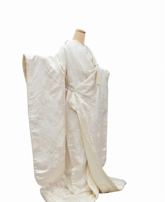 結婚式の白無垢・花嫁用着物|鶴と雀に野の花柄 [かわいい系] No.301
