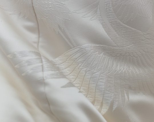 結婚式の白無垢・花嫁用着物|大きな鶴の刺繍・十二単風 [クール系] No.305