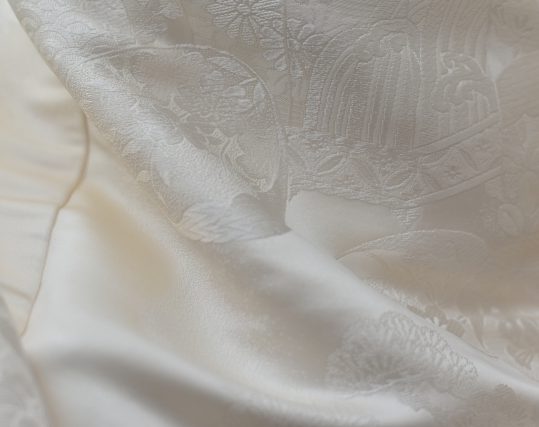 結婚式の白無垢・花嫁用着物|貝桶と鶴に花々 [かわいい] No.318